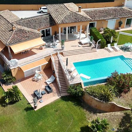La Tarentane Hotel Grimaud Exterior photo